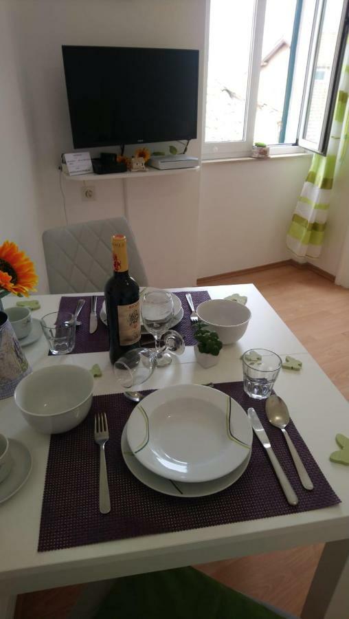 Apartment Ana Split Buitenkant foto