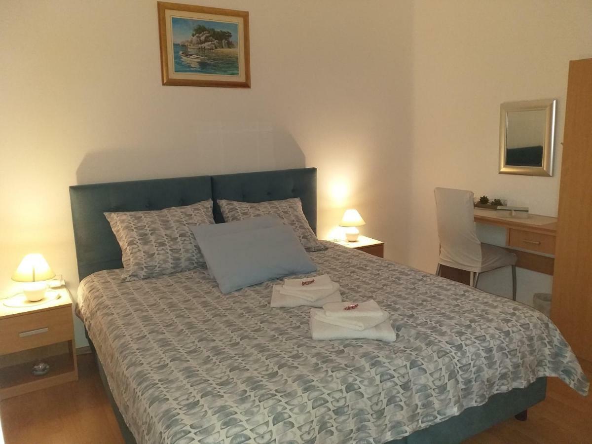 Apartment Ana Split Buitenkant foto